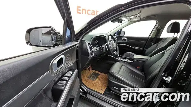 Kia Sorento 2020 — Фото 10/20