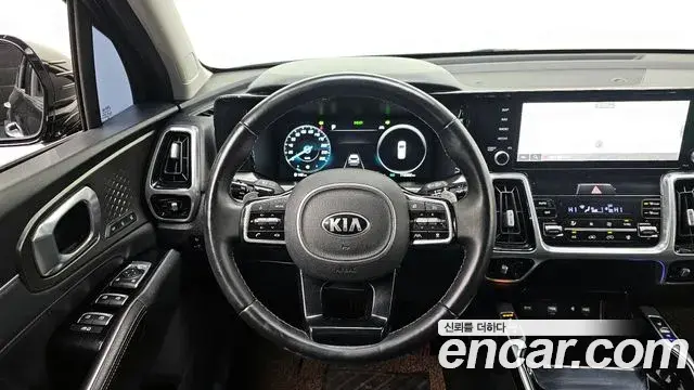 Kia Sorento 2020 — Фото 14/20