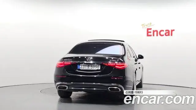 Mercedes-Benz S-Class 2021 — Photo 11/20
