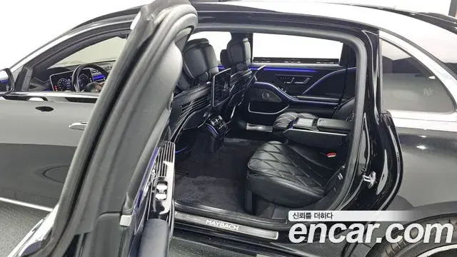 Mercedes-Benz S-Class 2021 — Photo 17/20