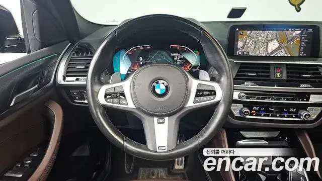 BMW X4 2021 — ფოტო 19/20