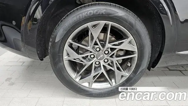 Genesis GV70 2021 — Şəkil 8/20