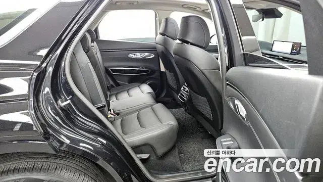 Genesis GV70 2021 — Şəkil 15/20