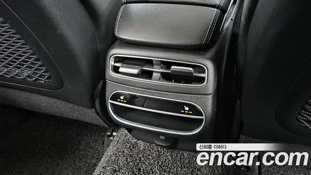 Genesis GV70 2021 — Şəkil 4/20
