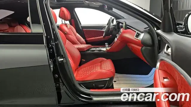 Genesis G70 2022 — Фото 10/20