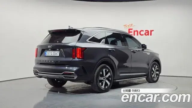 Kia Sorento 2021 — Photo 12/20