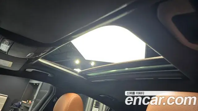 Mercedes-Benz GLC-Class 2023 — ფოტო 16/20