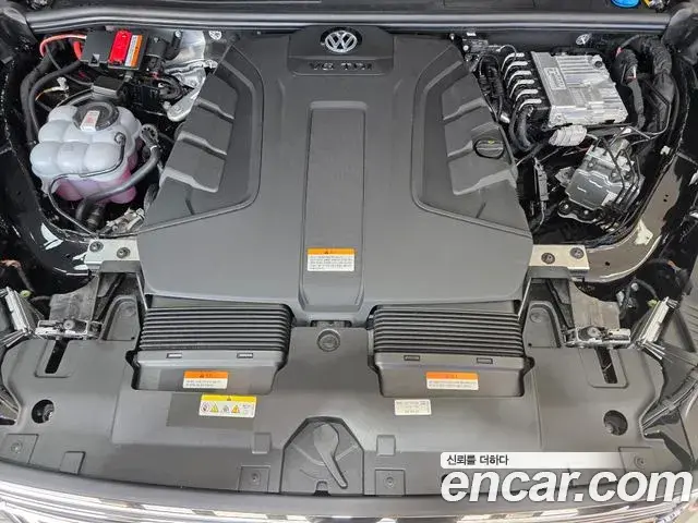 Volkswagen Touareg 2025 — Şəkil 1/20
