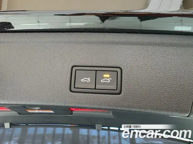 Volkswagen Touareg 2025 — Şəkil 19/20