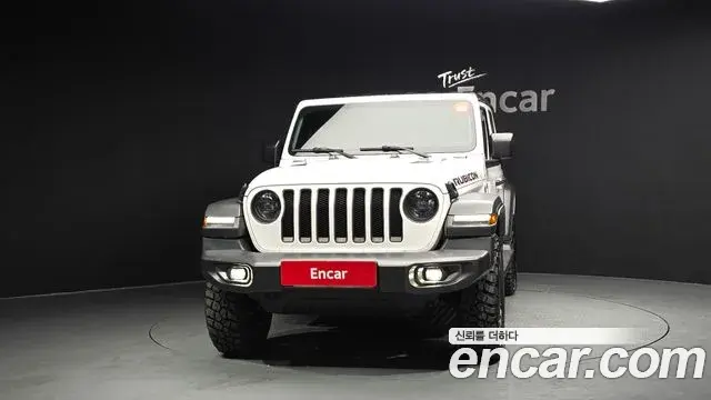 Jeep Wrangler 2023 — ფოტო 9/20