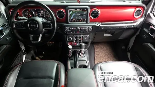 Jeep Wrangler 2023 — ფოტო 7/20