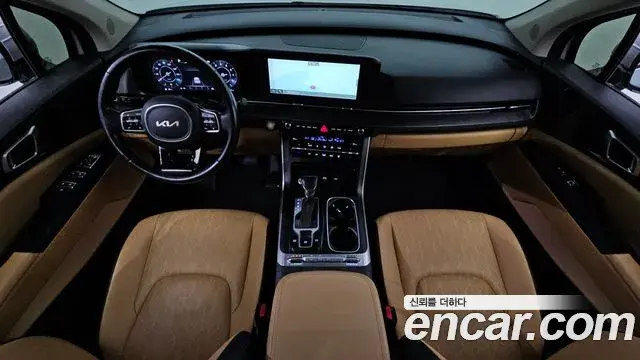 Kia Carnival 2022 — Photo 7/20