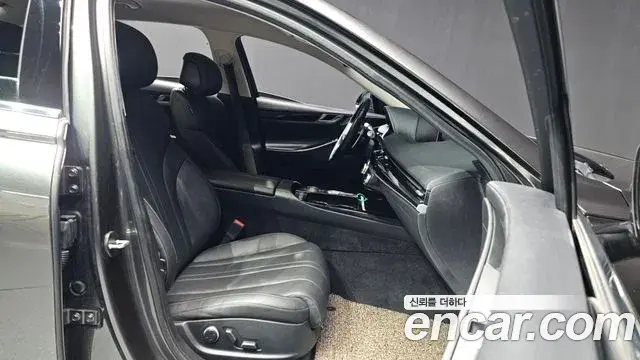 Genesis G80 2021 — Photo 9/20