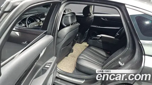 Genesis G80 2021 — Photo 14/20