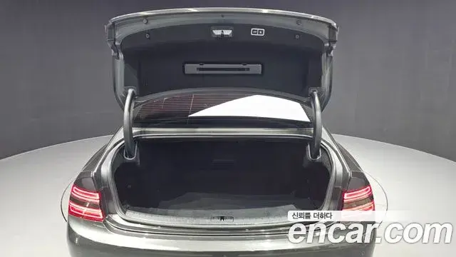 Genesis G80 2021 — Photo 12/20