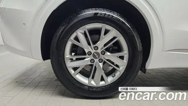 Genesis GV70 2021 — Şəkil 16/20