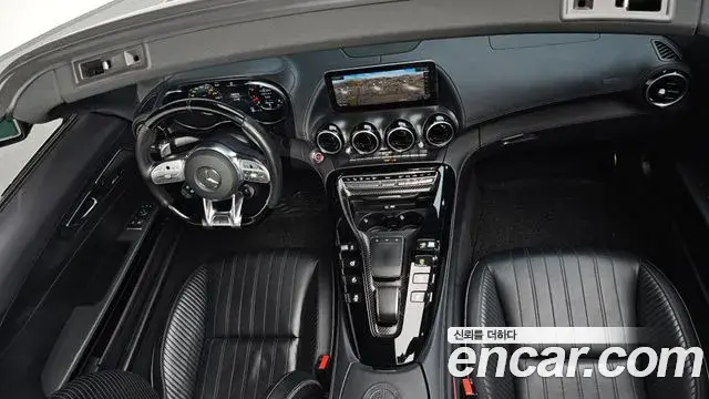 Mercedes-Benz AMG GT 2021 — ფოტო 10/20