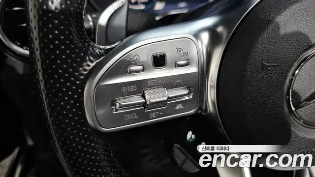 Mercedes-Benz AMG GT 2021 — ფოტო 6/20