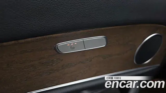 Mercedes-Benz E-Class 2018 — Şəkil 19/20