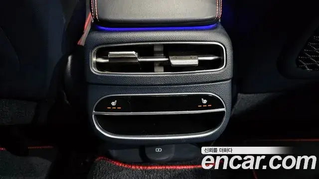 Genesis GV70 2023 — ფოტო 11/20