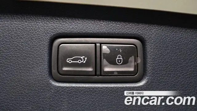 Genesis GV70 2023 — ფოტო 3/20