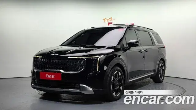 Kia Carnival 2023 — Photo 6/20