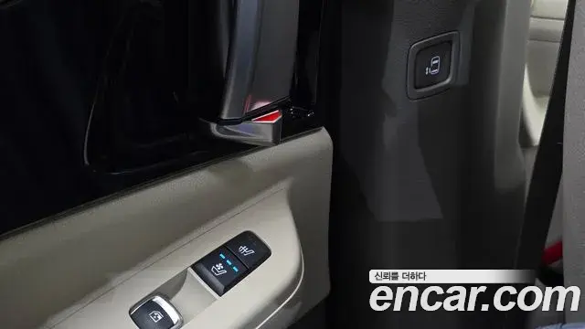 Kia Carnival 2023 — Photo 20/20