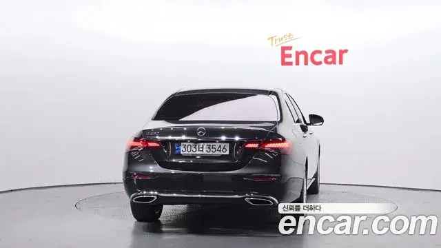 Mercedes-Benz E-Class 2020 — Şəkil 15/20