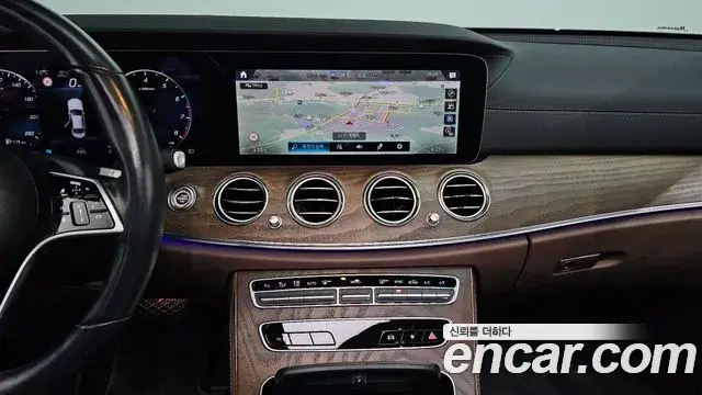 Mercedes-Benz E-Class 2020 — Şəkil 13/20