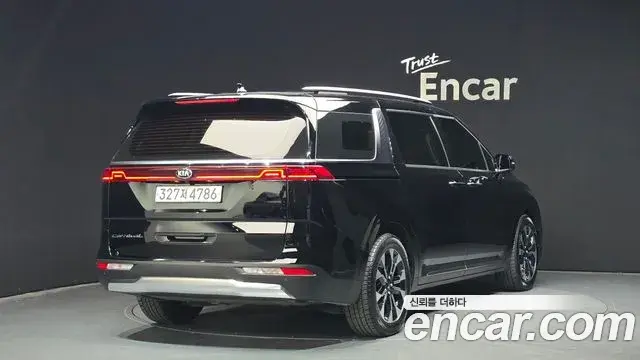 Kia Carnival 2020 — Şəkil 16/20