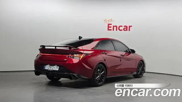 Hyundai The New Avante Hybrid 2021 — ფოტო 18/20