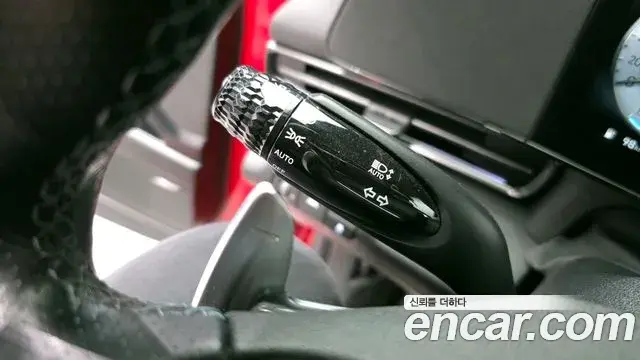 Hyundai The New Avante Hybrid 2021 — ფოტო 15/20