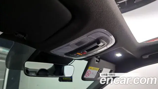 Hyundai The New Avante Hybrid 2021 — ფოტო 13/20