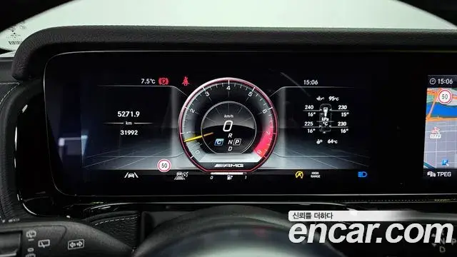 Mercedes-Benz G-Class 2021 — ფოტო 17/20