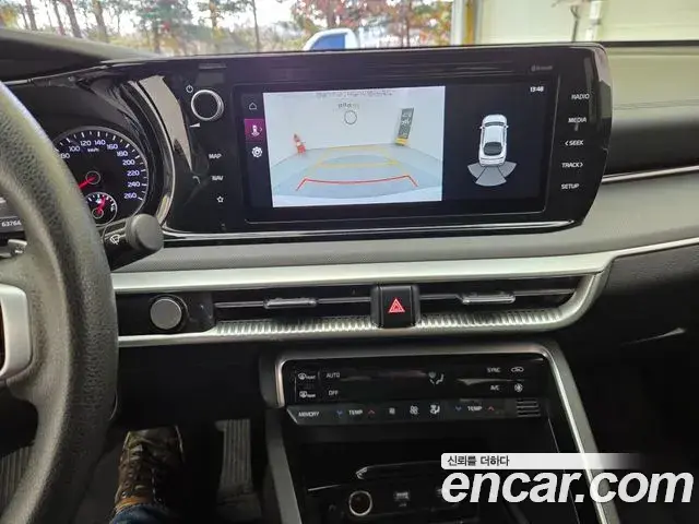 Kia K5 2020 — ფოტო 11/18