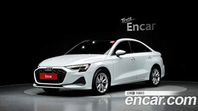 Audi A3 2025 — Photo 2/20