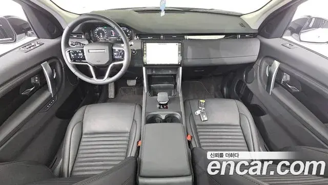 Land Rover Discovery Sport 2024 — Фото 7/20