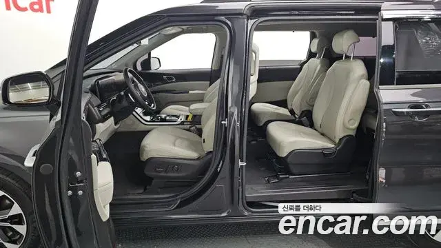 Kia Carnival 2020 — Фото 10/20
