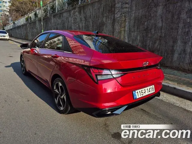 Hyundai The New Avante Hybrid 2020 — Photo 18/20