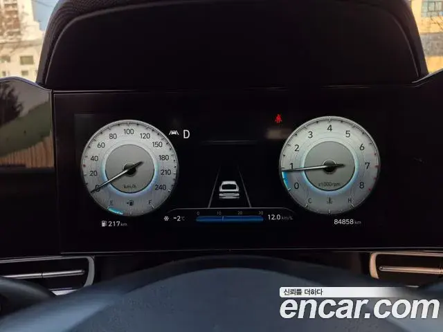 Hyundai The New Avante Hybrid 2020 — Photo 3/20