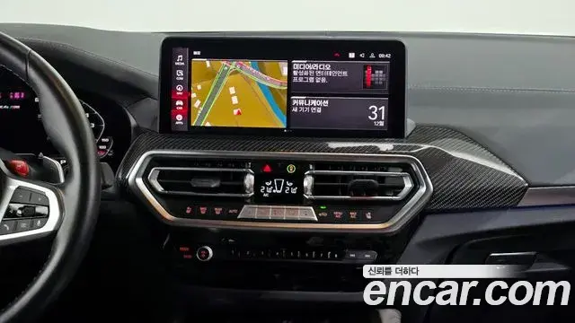 BMW X4 2023 — Фото 14/20
