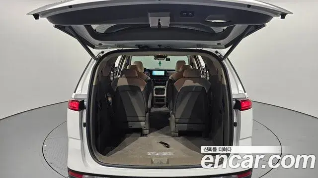 Kia Carnival 2022 — Şəkil 20/20