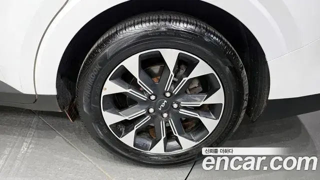 Kia Carnival 2022 — Photo 2/20