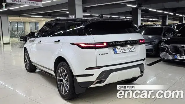 Land Rover Range Rover Evoque 2025 — Фото 3/18