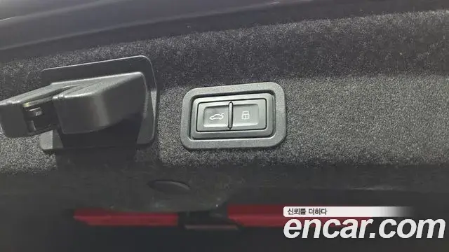 Audi A6 2020 — ფოტო 9/21