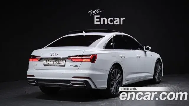 Audi A6 2022 — Photo 12/20