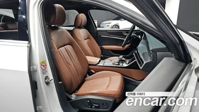 Audi A6 2022 — Photo 19/20