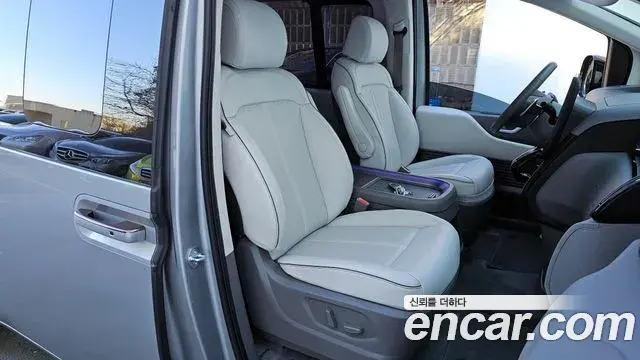 Hyundai Staria 2023 — Şəkil 6/20