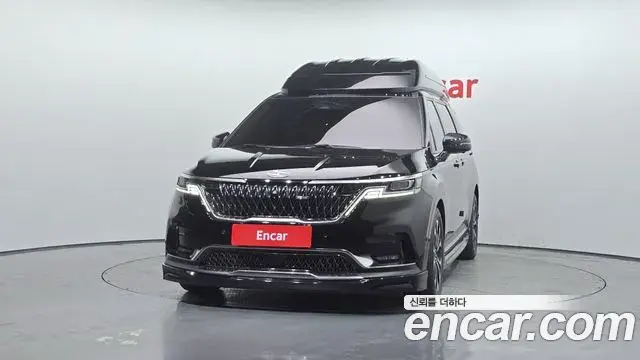 Kia Carnival 2022 — Фото 3/20