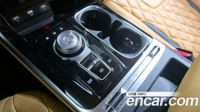Kia Carnival 2022 — Фото 9/20